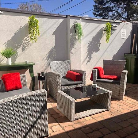 King House & Garden With Ac And Free Parking Possibility Apartman Budapest Kültér fotó